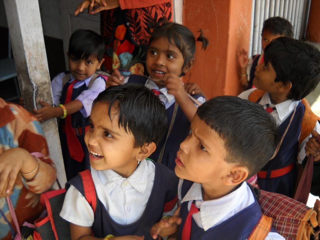 AskDushyant Baal Mandir Pre School Smiling face nursery sarni childhood memory back again Year 2009