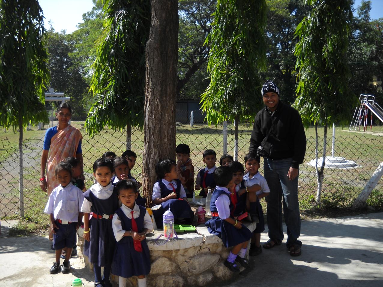 AskDushyant Baal Mandir Pre School children lunch nursery sarni childhood memory back again Year 2009