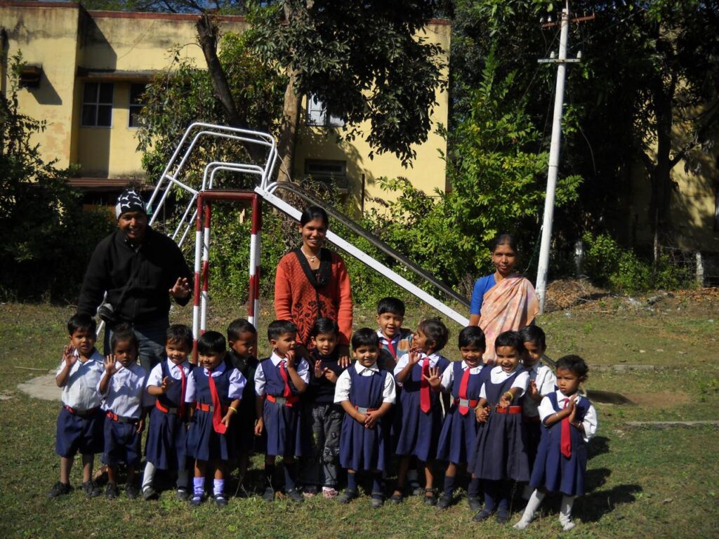 AskDushyant Baal Mandir Pre School kids and staff nursery sarni childhood memory back again Year 2009