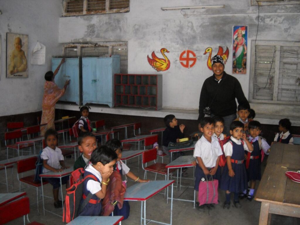 AskDushyant Baal Mandir Pre School kids of future nursery sarni childhood memory back again Year 2009