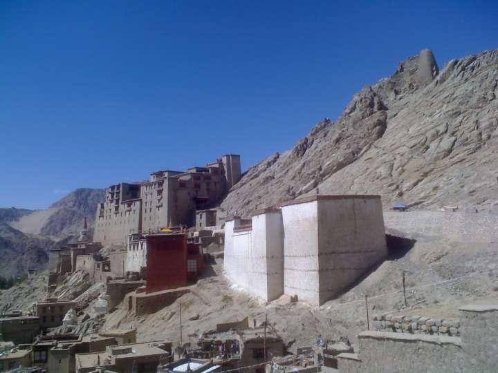 AskDushyant Day 1 Start Exploring Leh ancient palace view 2009