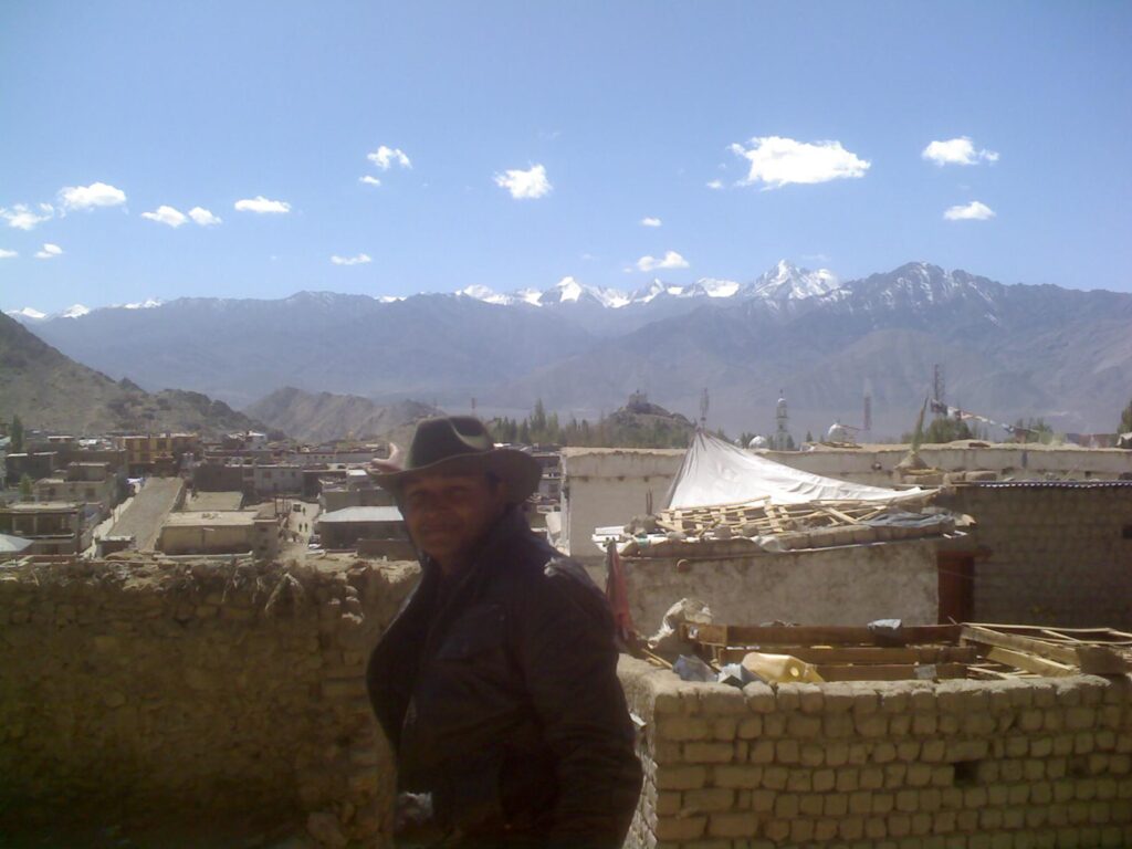 AskDushyant Day 1 Start Exploring Leh and me 2009