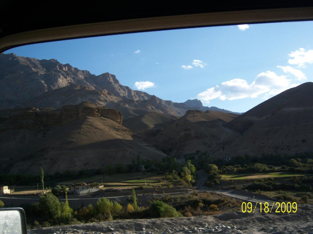 AskDushyant Kargil to bodhkharoo mountians 2009 1