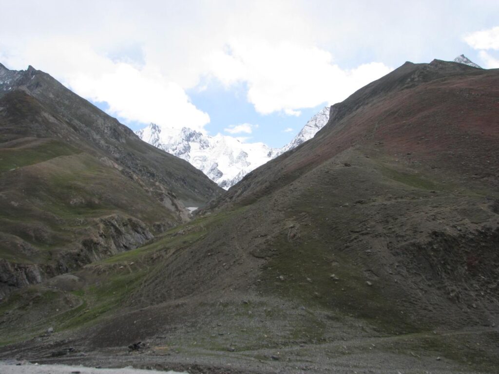 AskDushyant army traning mountains zojila zojila pass zojila war road trip to kashmir valley 2011