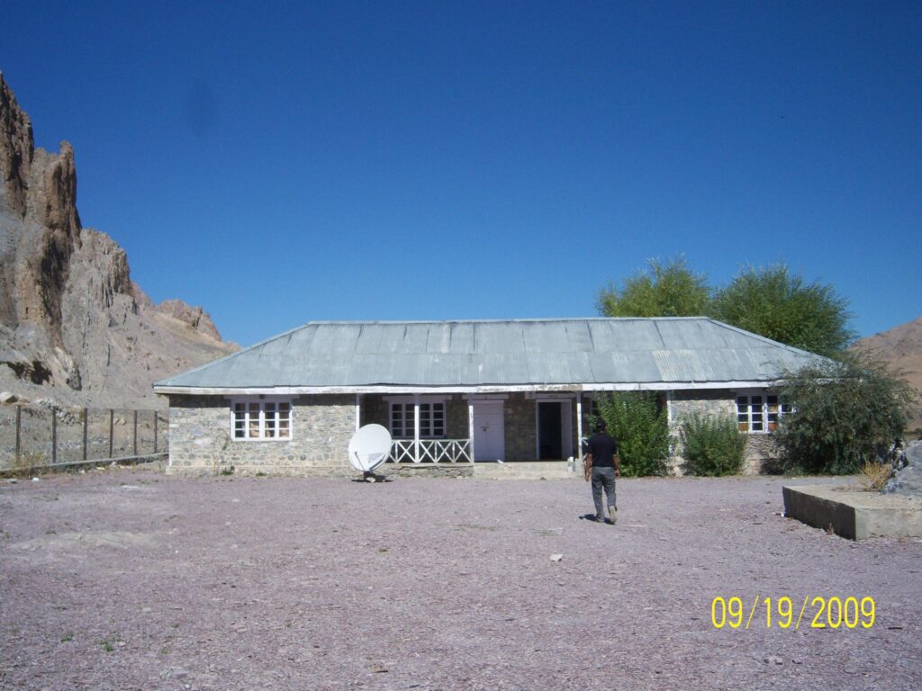 AskDushyant bodhkharboo place where we tracepass and spend night in pwd guest house bothkharboo road trip to kargil valley 2009 1