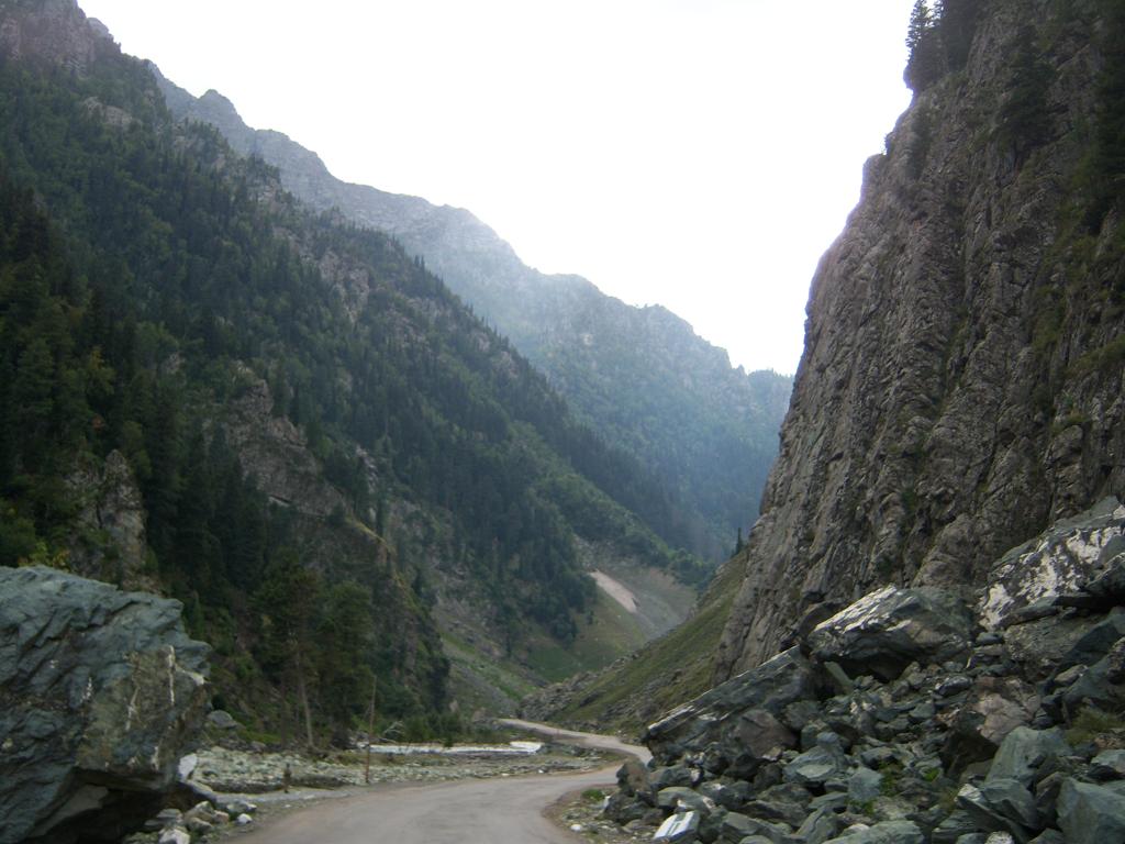 AskDushyant night camp at sonmarg road trip to kashmir valley 2009 1