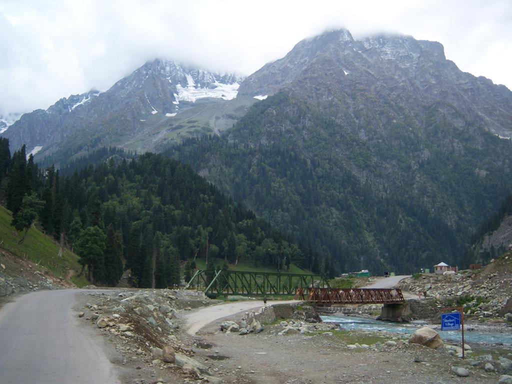 AskDushyant night camp at sonmarg road trip to kashmir valley 2009 5