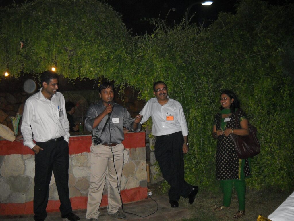 AskDushyant  batch 2006 Padmaja giri, dushyant, somnath manna,
nit rourkela delhi chapter alumni meet 2010 year 2010