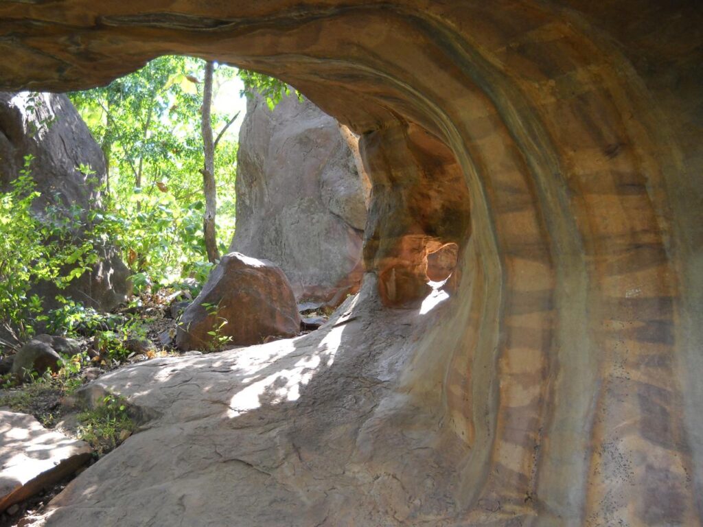 AskDushyant bhimbetka rock cave an archaeological treasure of ancient india road trip to bhimbetka Year 2009 1