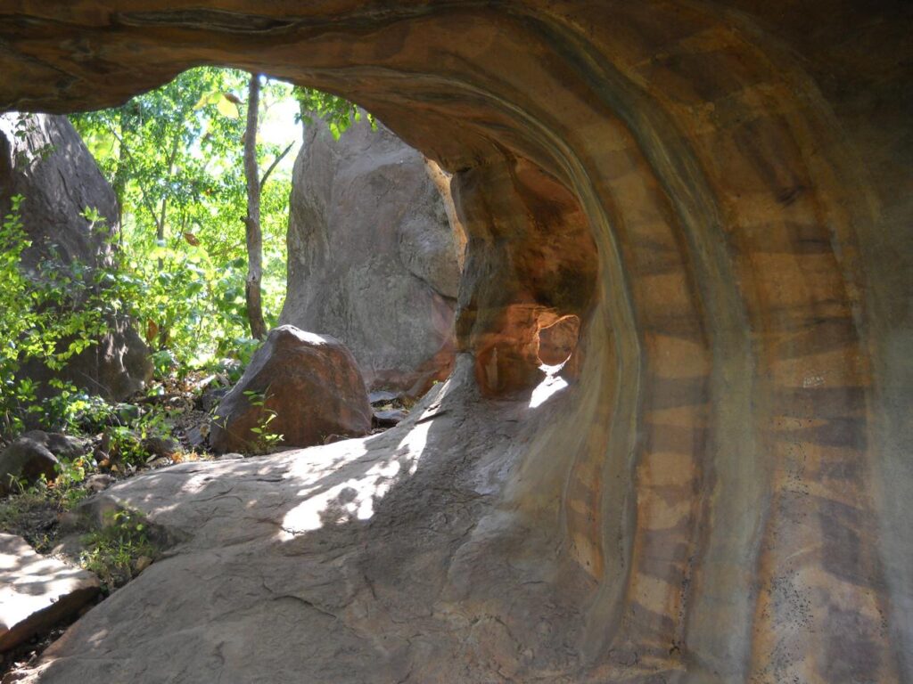 AskDushyant bhimbetka rock cave an archaeological treasure of ancient india road trip to bhimbetka Year 2009 2