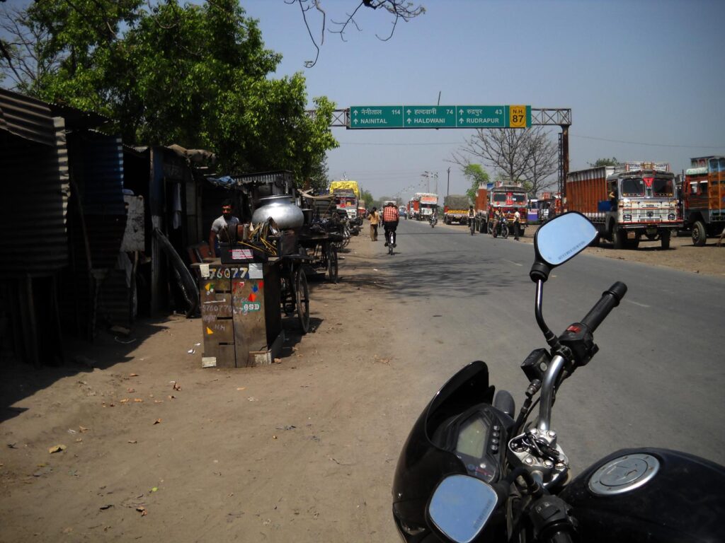 AskDushyant crossing rampur and moving towards rudrapur a memorable trip to nainital ranikhet n nepal Year 2011