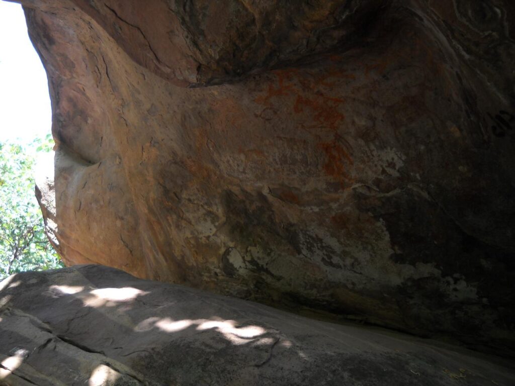 AskDushyant human hunting deer rock painting bhimbetka an archaeological treasure of ancient india road trip to bhimbetka Year 2009