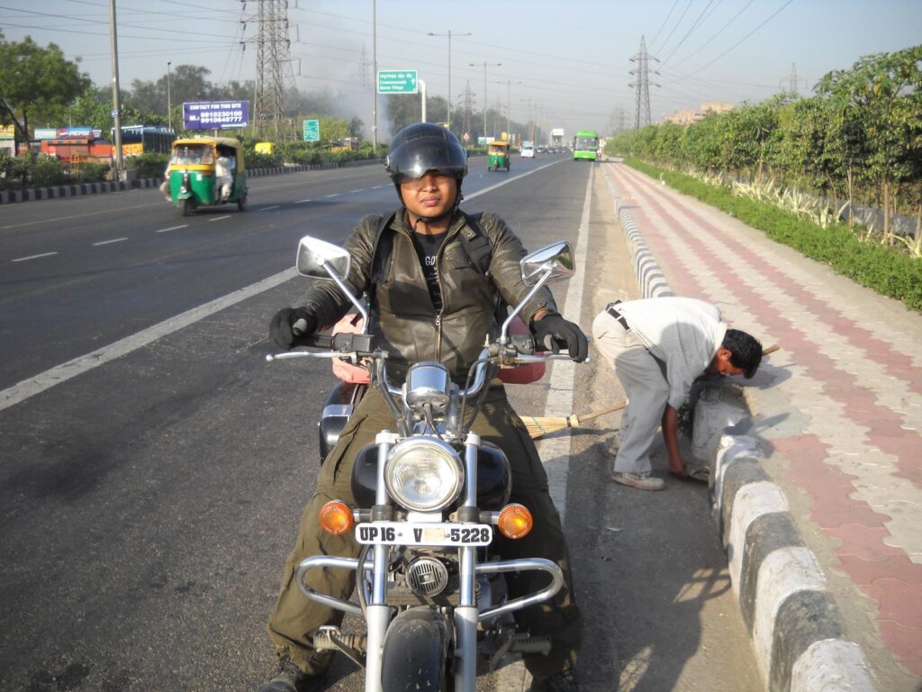 AskDushyant just took the nh 25 after crossing delhi a memorable trip to nainital ranikhet n nepal Year 2011