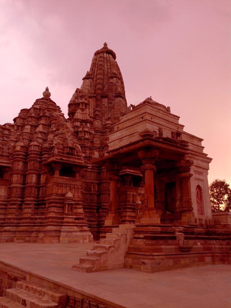 AskDushyant khajuraho group of monuments in khajuraho a town in the indian state of madhya pradesh allahabad bike trip mahakumbh 2013 Year 10