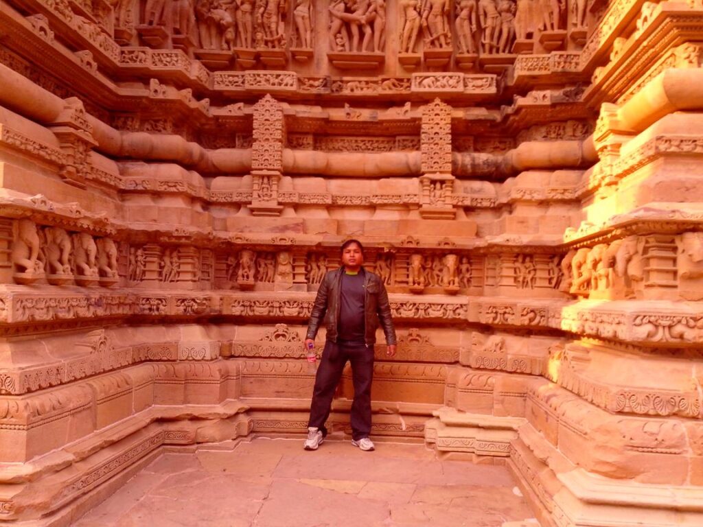 AskDushyant khajuraho group of monuments in khajuraho a town in the indian state of madhya pradesh allahabad bike trip mahakumbh 2013 Year 14