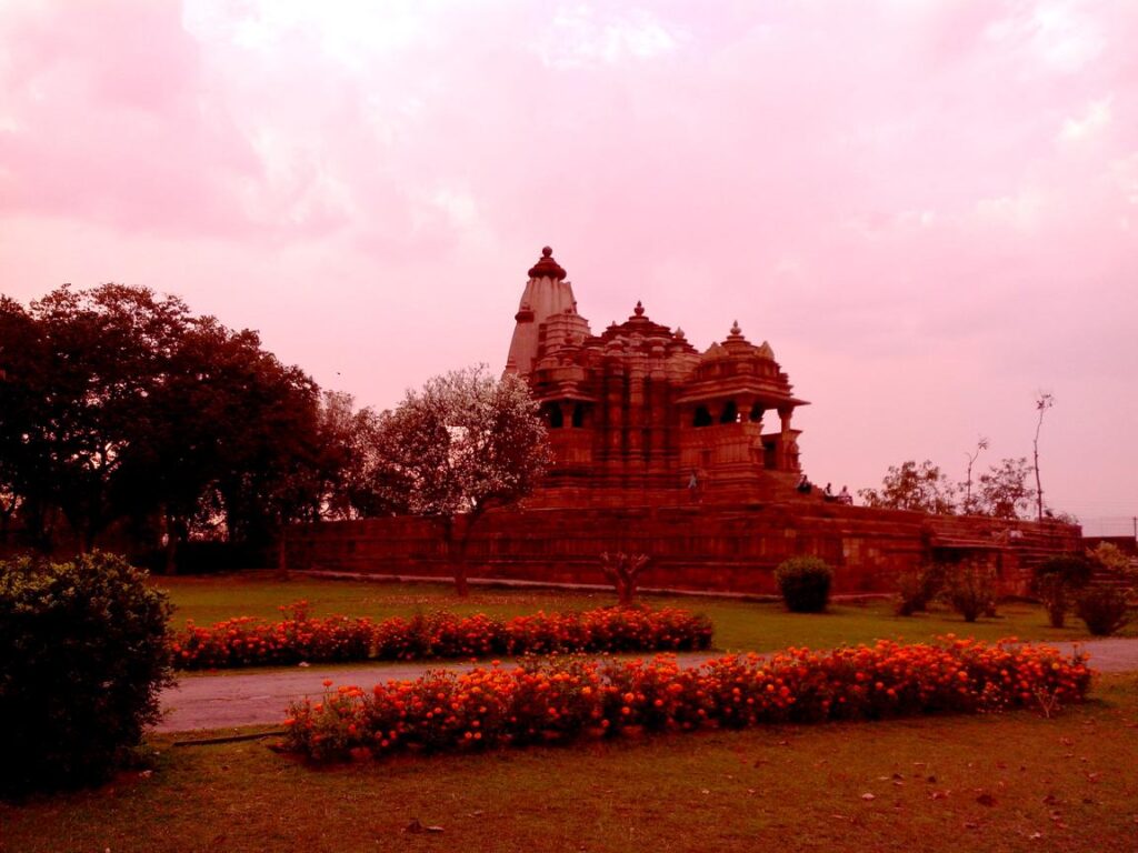 AskDushyant khajuraho group of monuments in khajuraho a town in the indian state of madhya pradesh allahabad bike trip mahakumbh 2013 Year 2