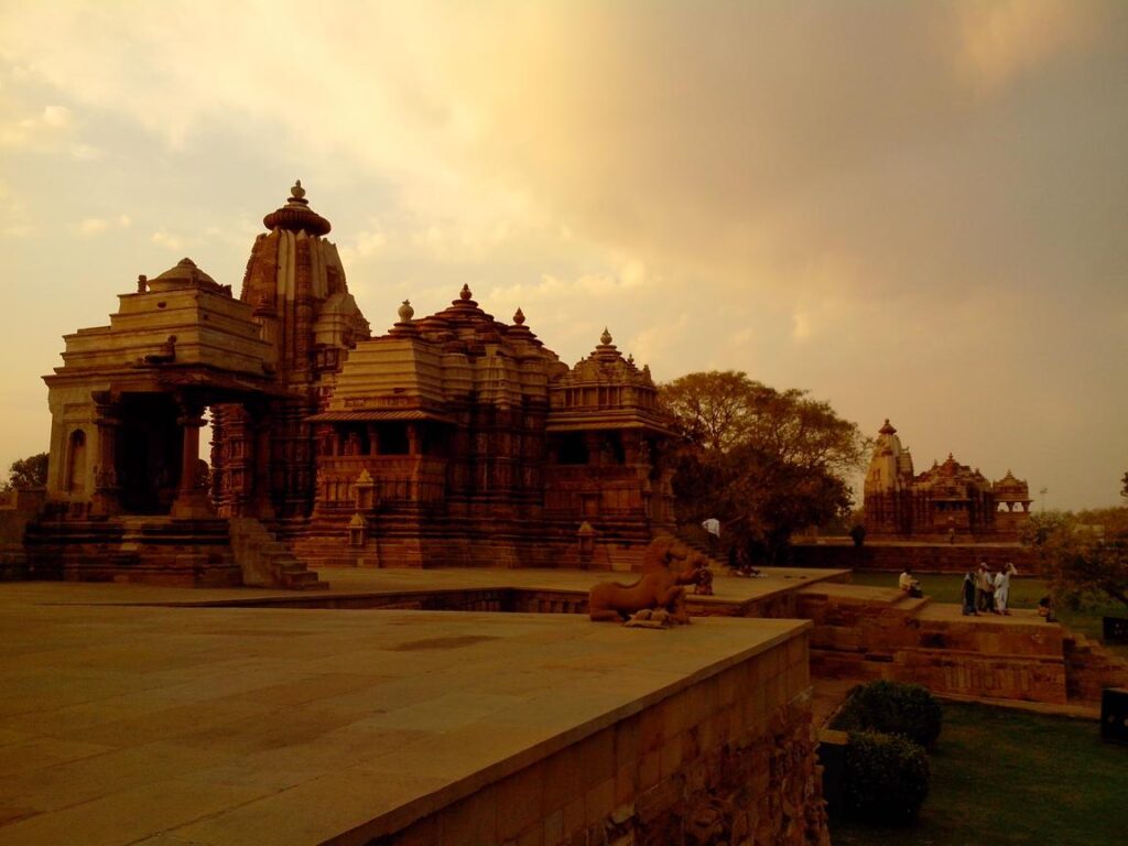 AskDushyant khajuraho group of monuments in khajuraho a town in the indian state of madhya pradesh allahabad bike trip mahakumbh 2013 Year 20