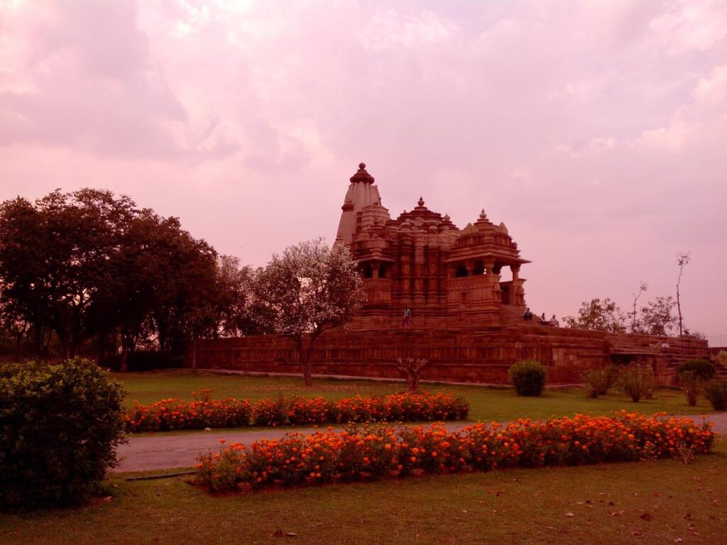 AskDushyant khajuraho group of monuments in khajuraho a town in the indian state of madhya pradesh allahabad bike trip mahakumbh 2013 Year 43