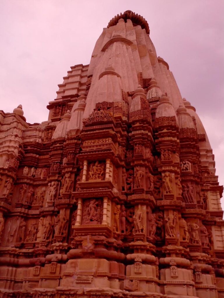 AskDushyant khajuraho group of monuments in khajuraho a town in the indian state of madhya pradesh allahabad bike trip mahakumbh 2013 Year 5