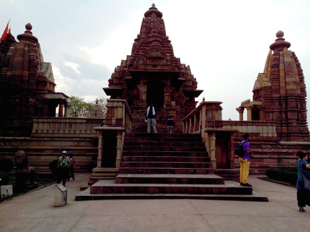 AskDushyant khajuraho group of monuments in khajuraho a town in the indian state of madhya pradesh allahabad bike trip mahakumbh 2013 Year 51