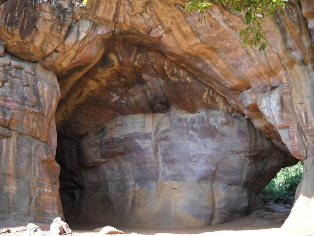 AskDushyant outter view rock shelter cave bhimbetka an archaeological treasure of ancient india road trip to bhimbetka Year 2009