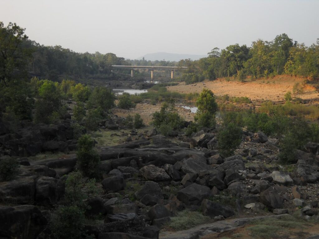 AskDushyant sarni beautiful satpura dam facade Year 2009