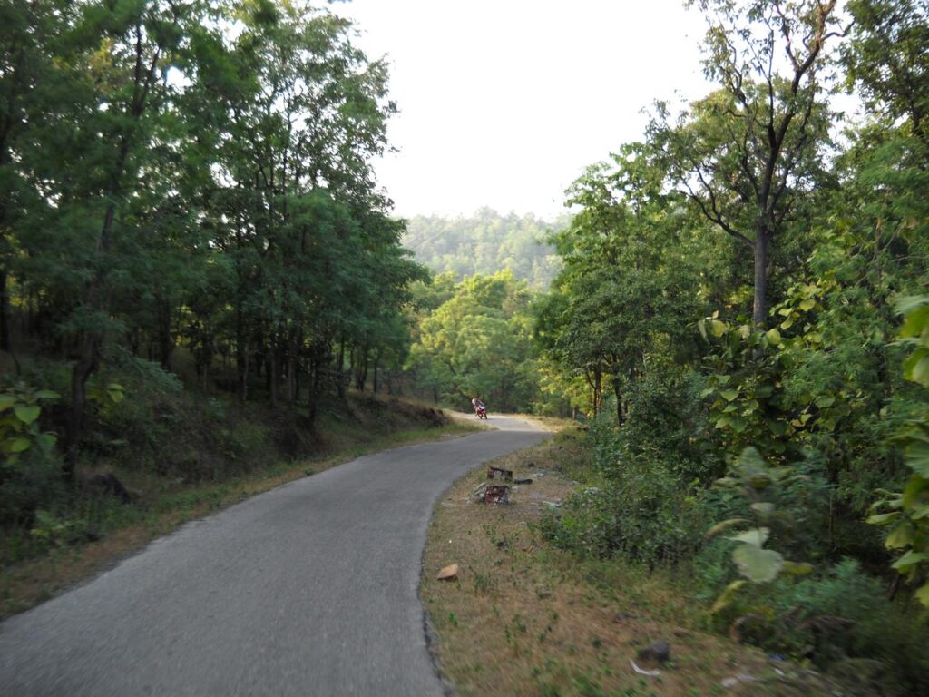 AskDushyant sarni twisted road towards satpura dam Year 2009