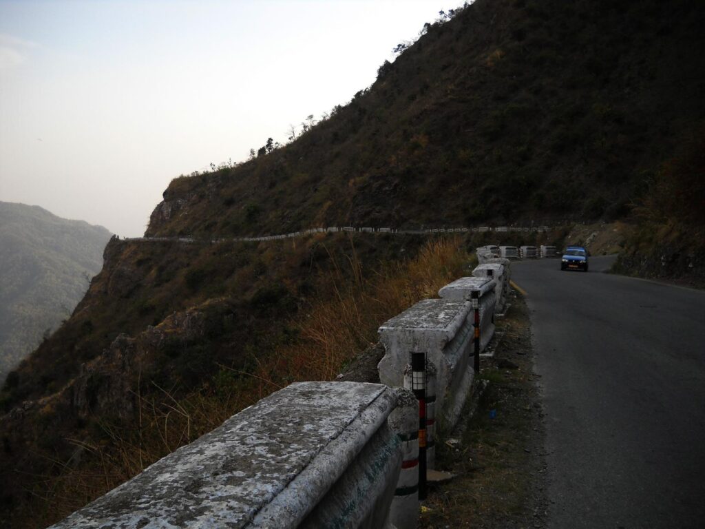 AskDushyant twisting and turing road to nainital a memorable trip to nainital ranikhet n nepal Year 2011 1