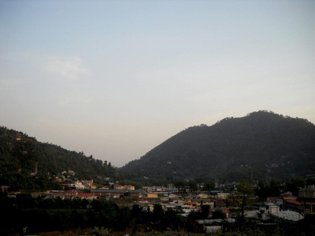 AskDushyant valley near bhimtal one of the natural lake in nanital region a memorable trip to nainital ranikhet n nepal Year 2011 1