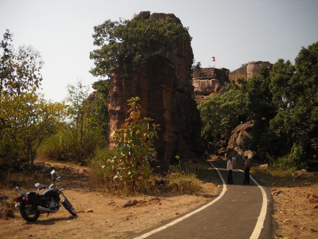 AskDushyant way to bhimbetka temple an archaeological treasure of ancient india road trip to bhimbetka Year 2009 1