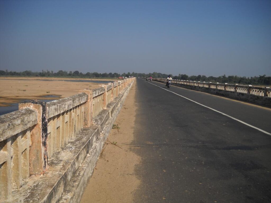 AskDushyant tava river bridge mp longest bridge sarni to mohad kareli bike trip to meet relatives year 2009 sarni to mohad bike ride memoir