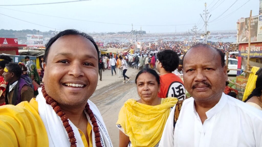 AskDushyant arail ghat sangam view landscape view of kumbh year 2025 mahakumbh yatra from kareli madhyapradesh to prayagraj uttarpradesh memoir