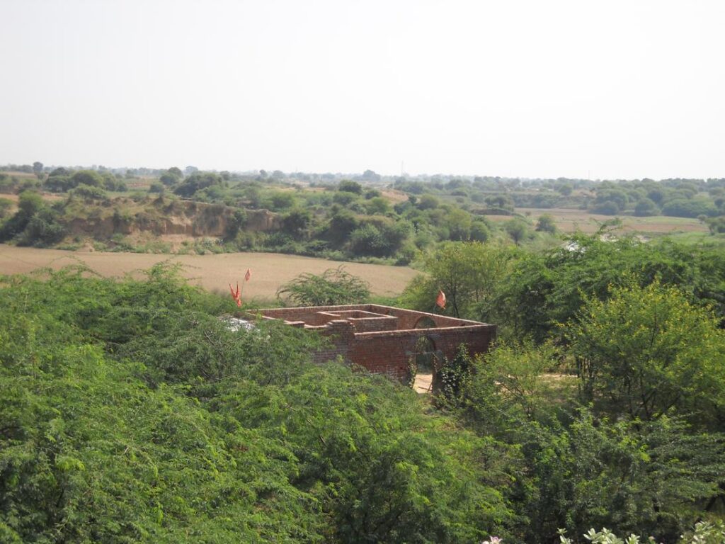 AskDushyant country side view delhi to sarni madhya pradesh year 2009 gurgaon bhopal bike ride memoir