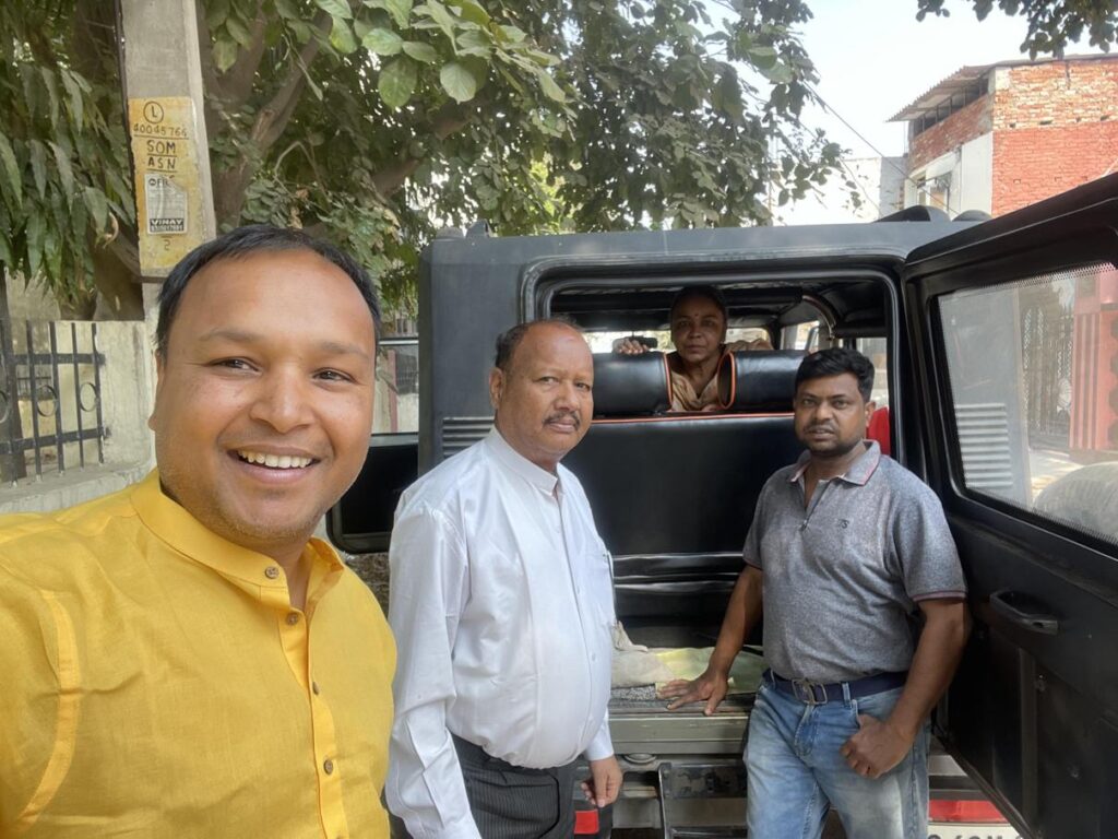 AskDushyant going to sangam with close friend and brother alok gautam IMG year 2025 mahakumbh yatra from kareli madhyapradesh to prayagraj uttarpradesh memoir