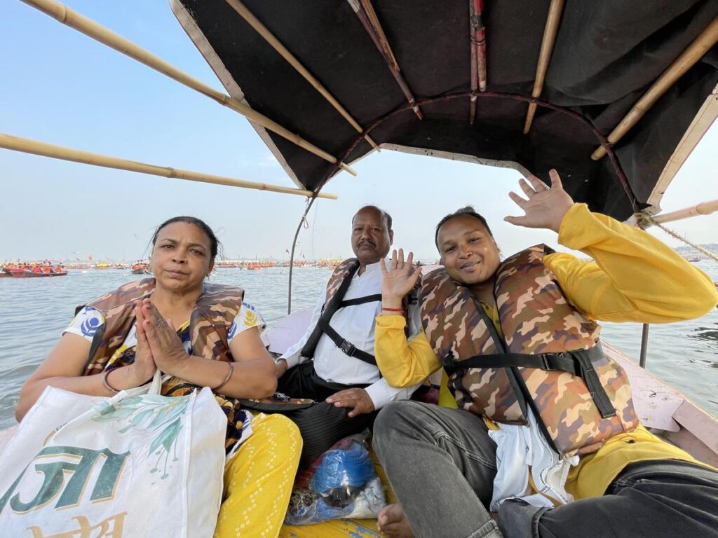 AskDushyant har har gange Thanking maa ganga yamuna and saraswati IMG year 2025 mahakumbh yatra from kareli madhyapradesh to prayagraj uttarpradesh memoir