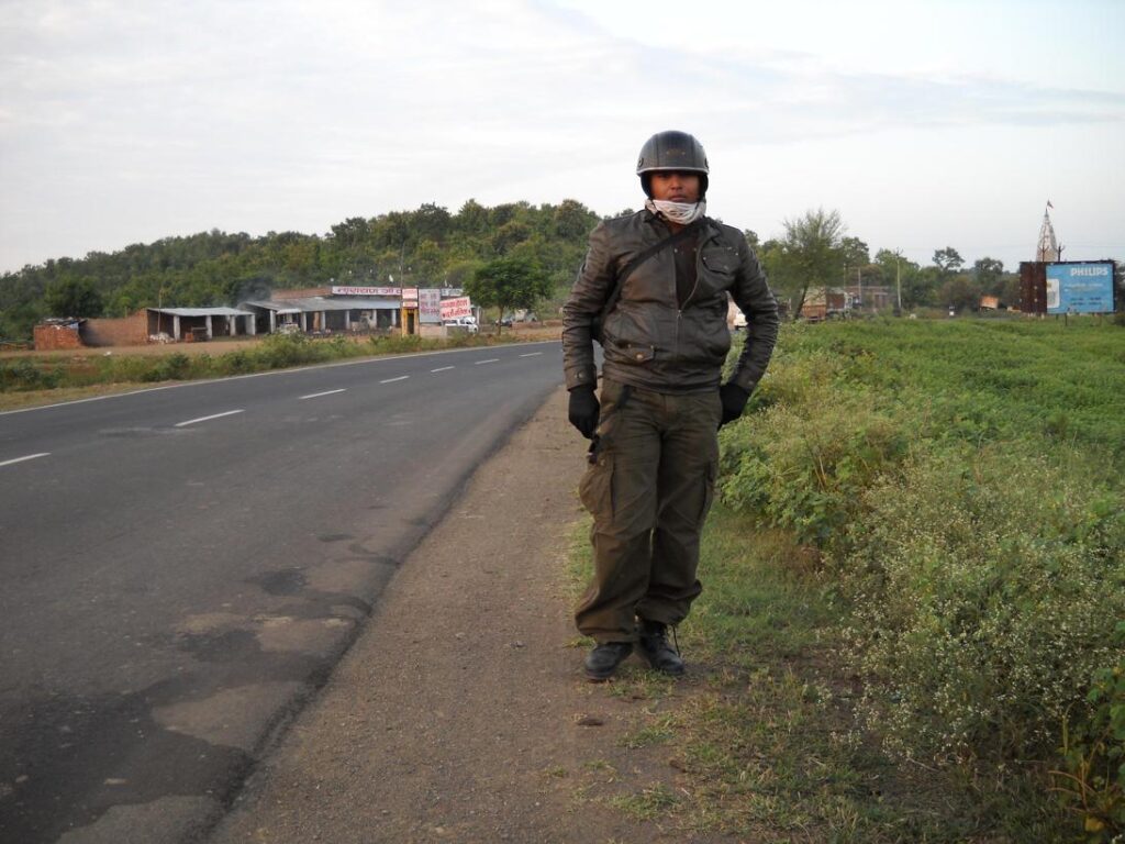 AskDushyant just before guna condition is getting harsh now delhi to sarni madhya pradesh year 2009 gurgaon bhopal bike ride memoir